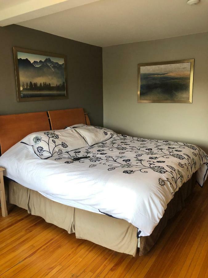 The Bobcaygeon Inn Εξωτερικό φωτογραφία